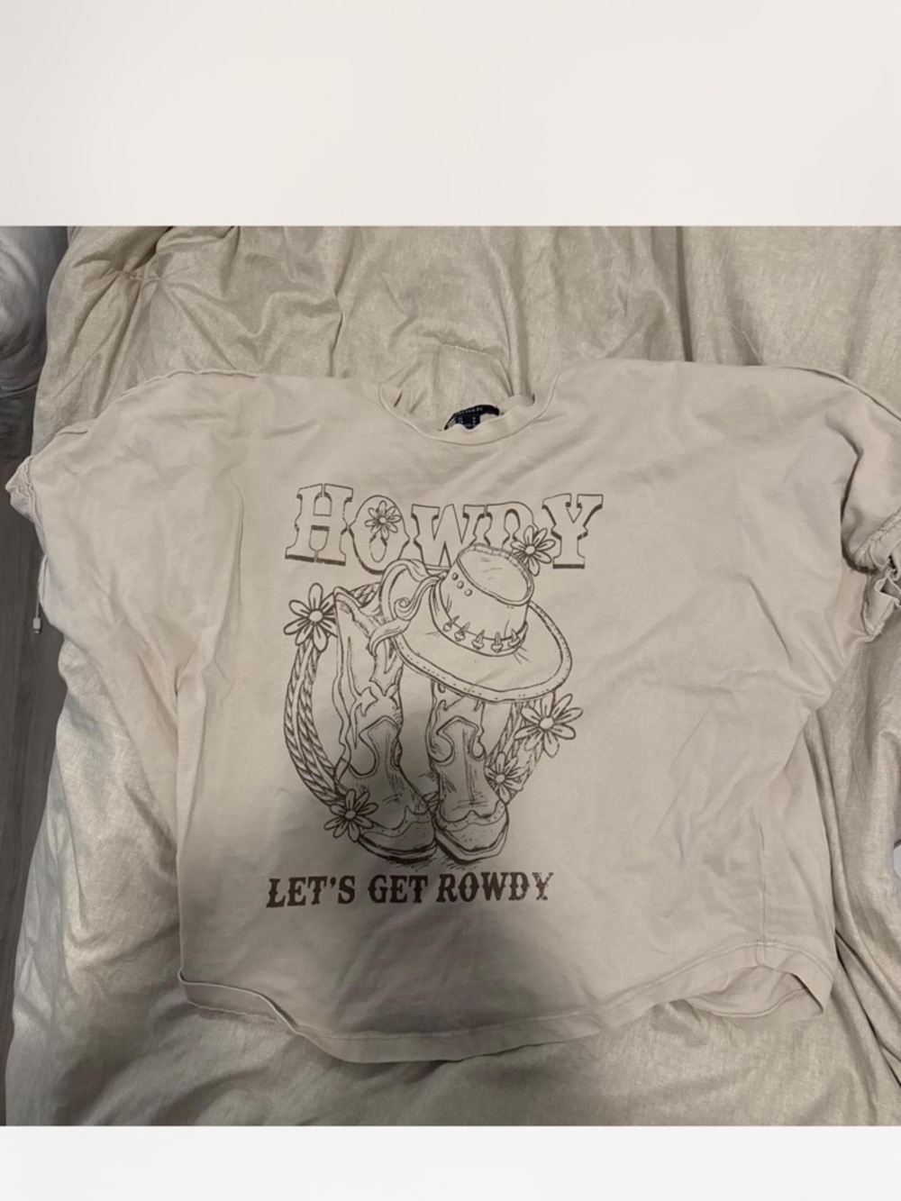 Forever 21 Cream Crewneck Tee